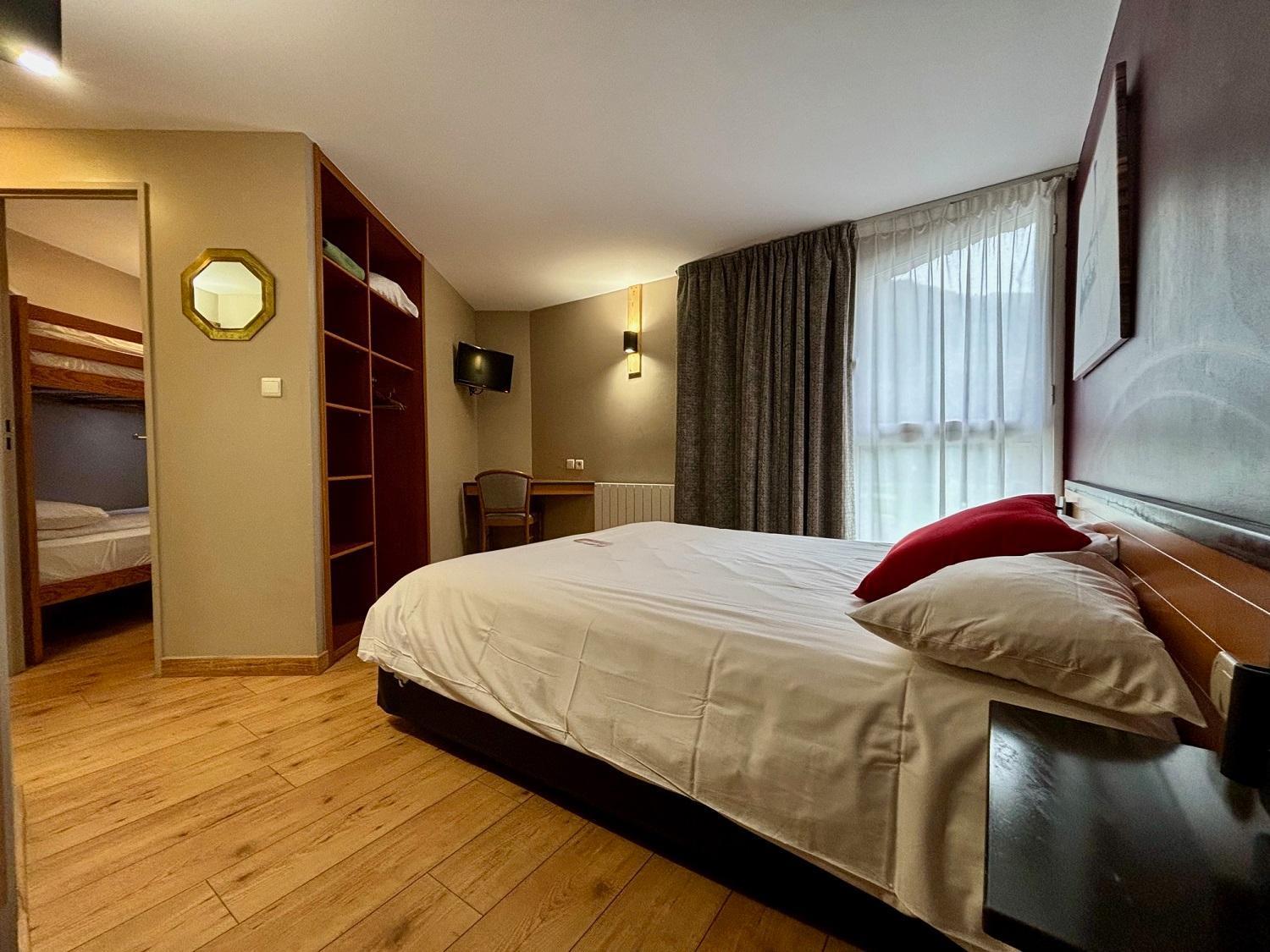 Hotel Les Arches 생라리술랑 외부 사진