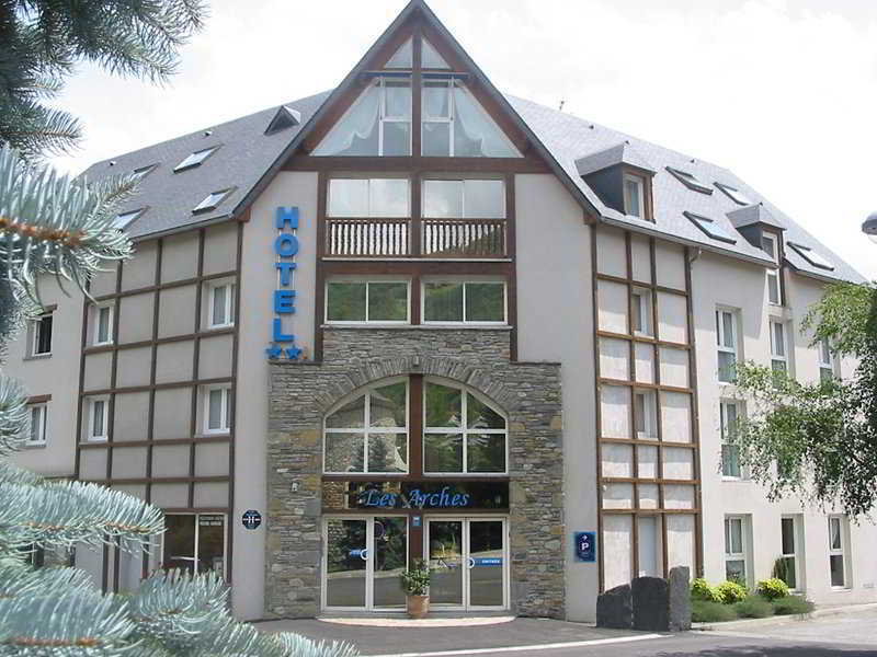 Hotel Les Arches 생라리술랑 외부 사진